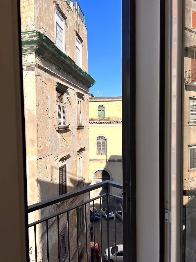 Vico Longo 25 - Ensuit Flat In The Heart Of Naples Appartement