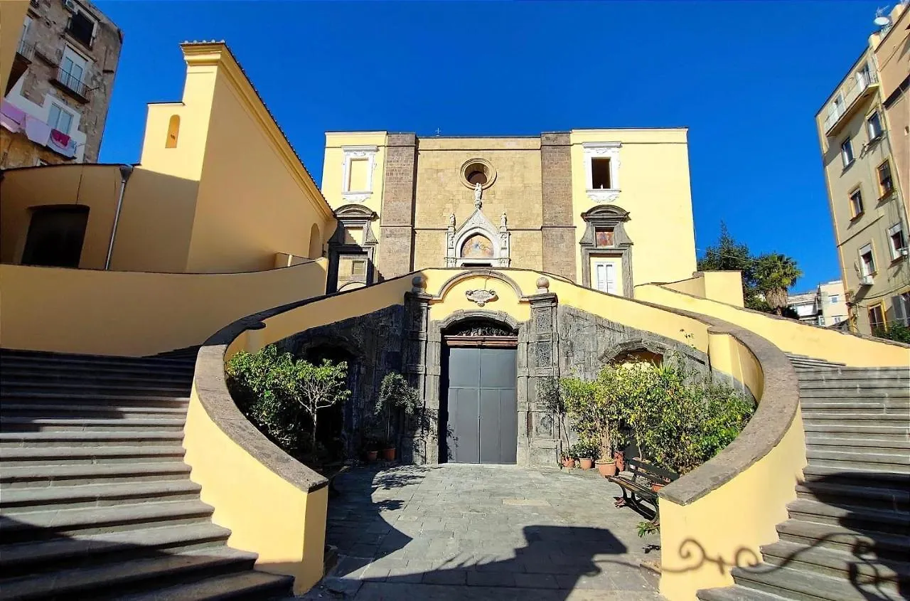 Vico Longo 25 - Ensuit Flat In The Heart Of Naples
