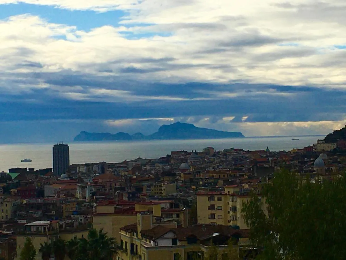 Vico Longo 25 - Ensuit Flat In The Heart Of Naples 0*,