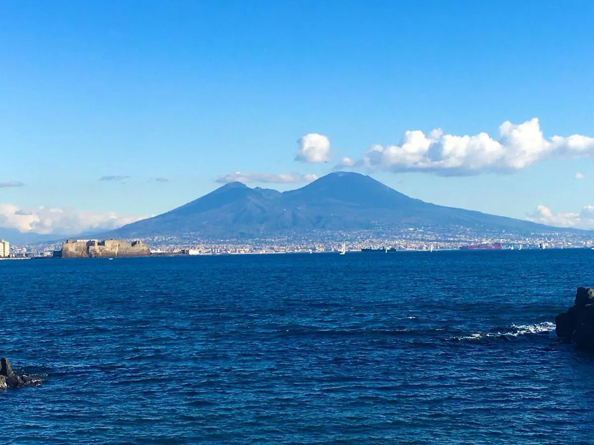 Vico Longo 25 - Ensuit Flat In The Heart Of Naples